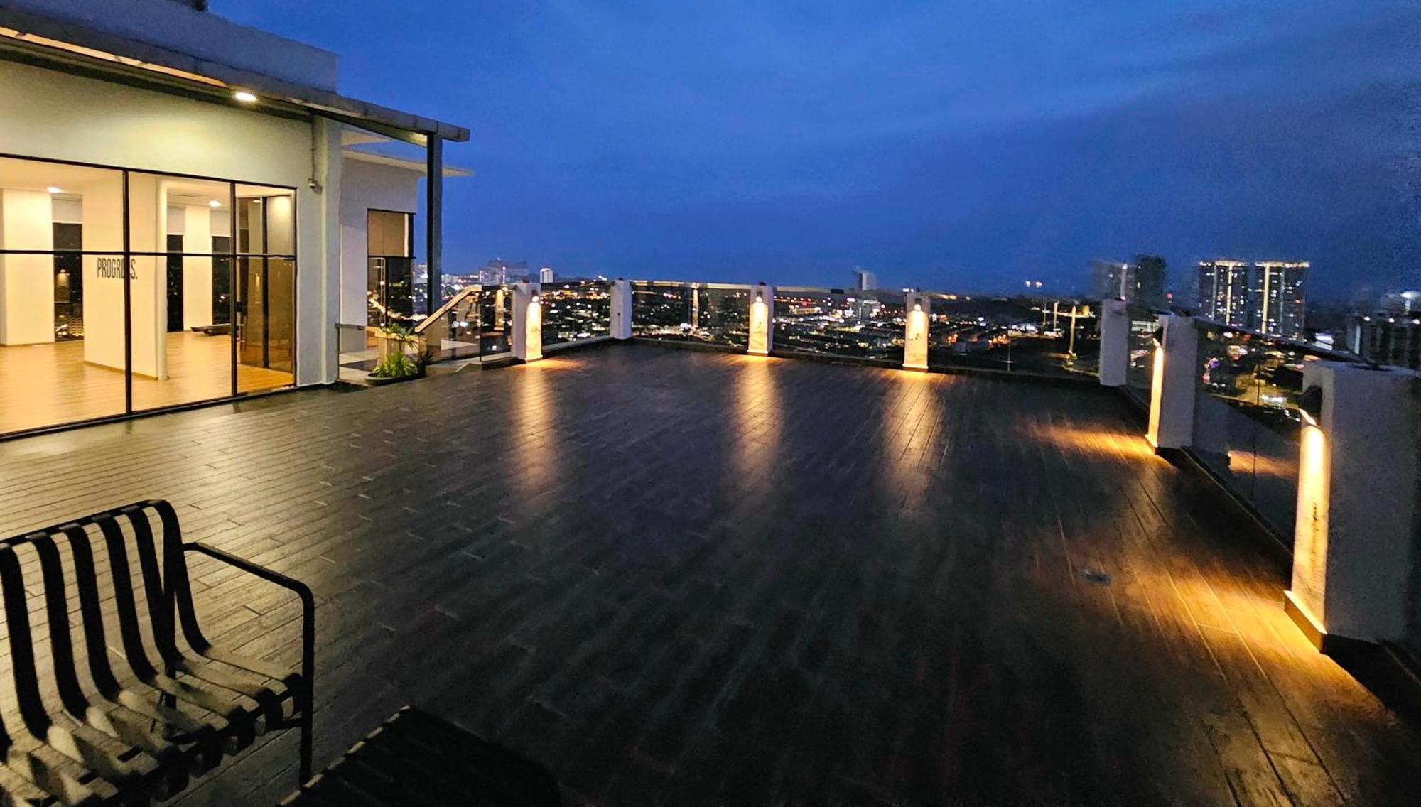 Quartz Residence - Melaka Eksteriør bilde